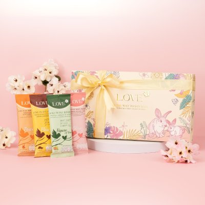 (เซ็ตของขวัญ) Love Protein Gift set ของขวัญเยี่ยมคลอด ของขวัญคุณแม่ตั้งครรภ์ คุณแม่หลังคลอด 4 รสชาติ 8 ซอง