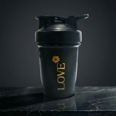 แก้วเชคโปรตีน Love protein ชนิด Food Grade พร้อมลูกบอลเชค แก้วสวย น้ำหนักเบา พกพาง่าย