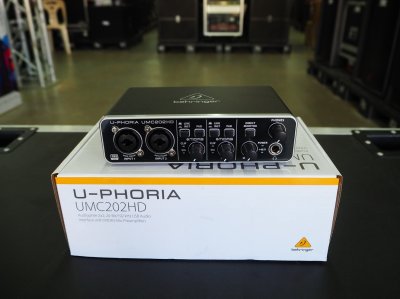 BEHRINGER Audio Interface UMC-202HD