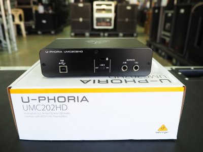 BEHRINGER Audio Interface UMC-202HD