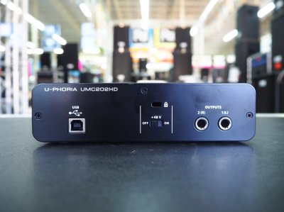 BEHRINGER Audio Interface UMC-202HD