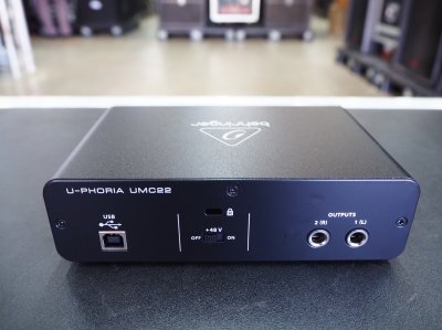 BEHRINGER Audio Interface UMC-202HD