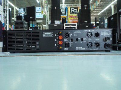 NTS PA-800 เพาเวอร์แอมป์ 2 ชาแนล Class-AB กำลังขับ 200Wx2ที่ 8โอห์ม มีระบบป้องกัน