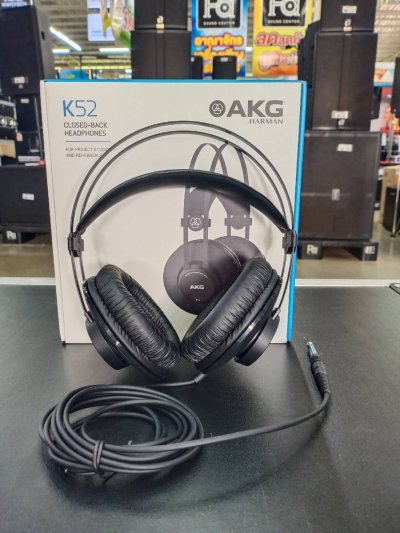 AKG K52 CLOSED-BACK HEADPHONES