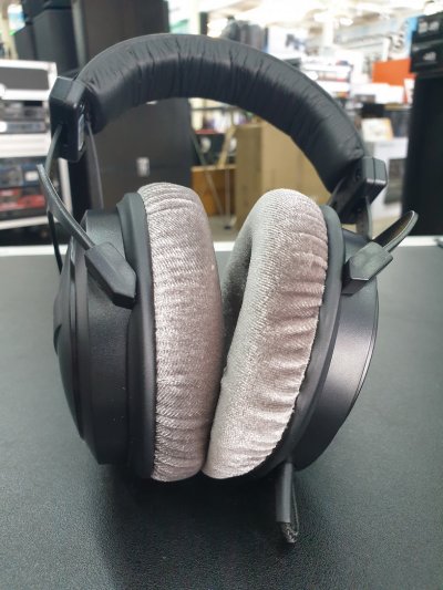 BEHRINGER BH 770 Headphones