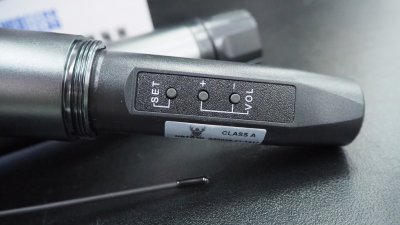 PROPLUS RM-888 ไมค์ลอยถือคู่UHF ราคาประหยัดคุ้มค่า เสียงดีมาก ใช้ในบ้าน/ใช้ร้องเพลงบนรถตู้รถทัวร์