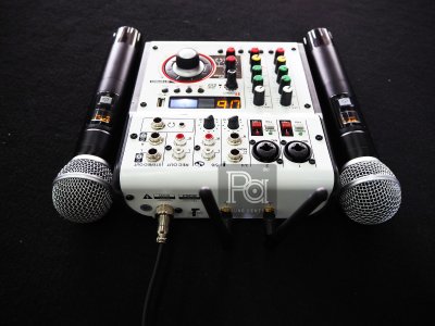 PASS AG 06 MIXER มิกเซอร์อนาลอก เอฟเฟคแท้ พร้อม ไมโครโฟนไร้สายคู่ ในตัว PASS AG 06 MIXER มิกเซอร์อนาลอก เอฟเฟคแท้ พร้อม ไมโครโฟนไร้สายคู่ ในตัว