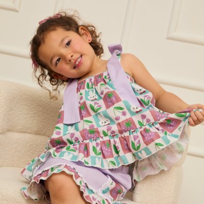 I’m just a girl who love bows