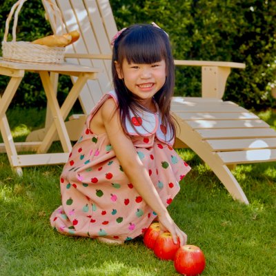 Orchard Apple Playtime