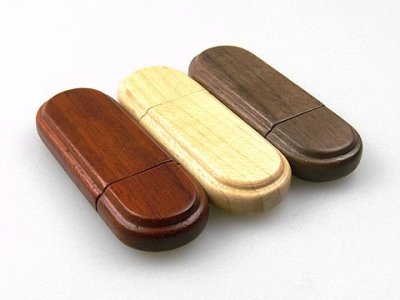USB Flash Driveทำจากไม้