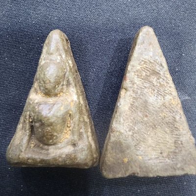 พระนางพญาเนื้อดิน กรุดอยไซ