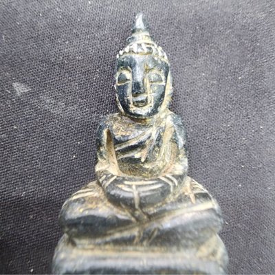 พระฤาษี เนื้อเมฆพัด กรุดอยไซ