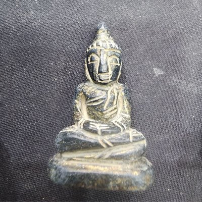 พระฤาษี เนื้อเมฆพัด กรุดอยไซ