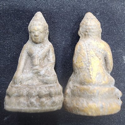 พระไพรีพินาศ (องค์ลอย) เนื้อดิน กรุดอยไซ