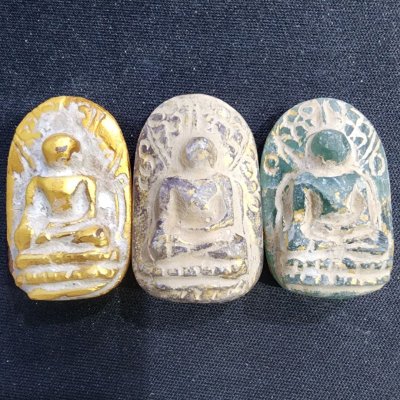 พระคงเนื้อพระธาตุ กรุดอยไซ