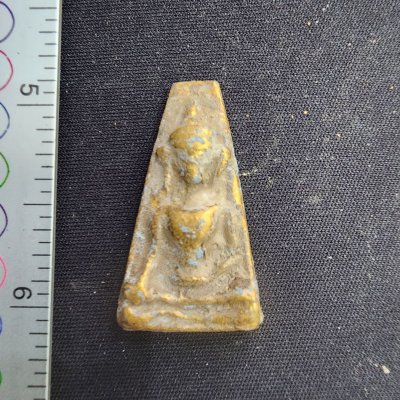 พระผงสุพรรณเนื้อชินทอง กรุดอยไซ