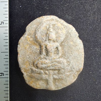 พระขุนแผนใบพุทรา เนื้อดิน กรุดอยไซ