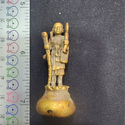 พระสีวลีบนเม็ดพระธาตุ กรุดอยไซ