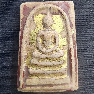 พระสมเด็จเนื้อดิน กรุดอยไซ