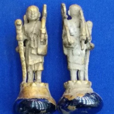 พระสีวลีบนเม็ดพระธาตุ กรุดอยไซ