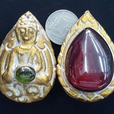 พระดอยไซ ติดเม็ดพระธาตุ (อักขระสินธพ) กรุดอยไซ
