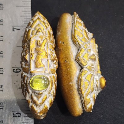 พระสีวลีบนเหล็กไหล เม็ดพระธาตุ กรุดอยไซ