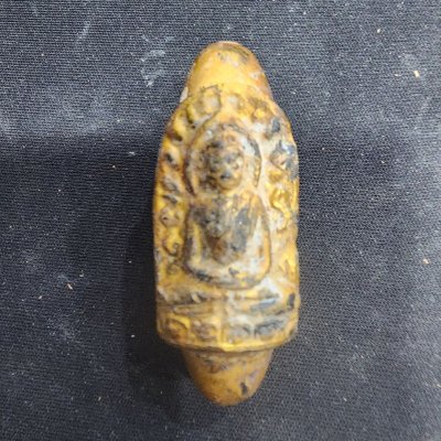 พระซุ้มกอบนเหล็กไหล กรุดอยไซ