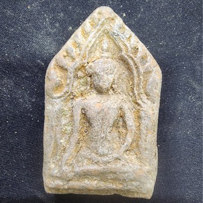พระขุนแผนเนื้อดิน กรุดอยไซ