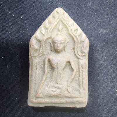พระขุนแผนเนื้อดิน กรุดอยไซ
