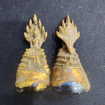 พระนาคปรกเนื้อชิน บนพระธาตุ กรุดอยไซ