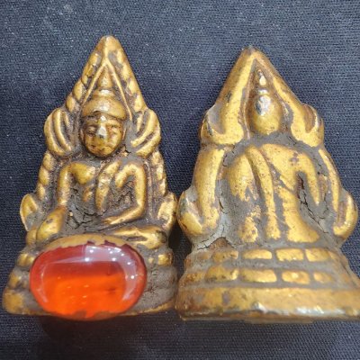 พระพุทธชินราชเนื้อชิน เม็ดพระธาตุ กรุดอยไซ