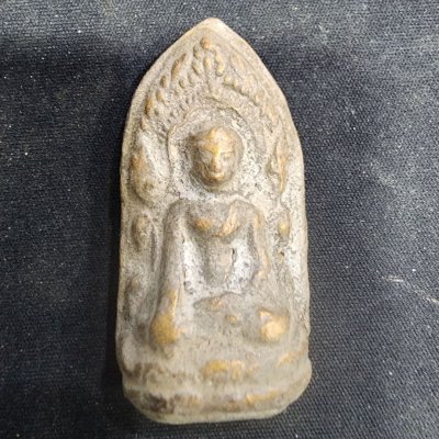 พระลือโขงเนื้อดินทอง กรุดอยไซ