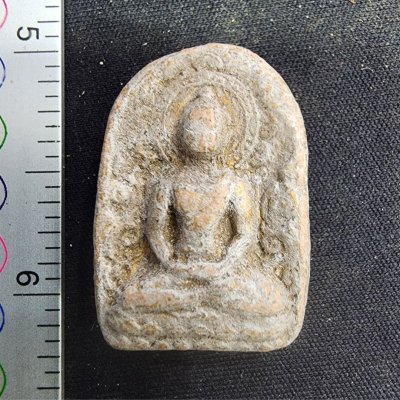 พระซุ้มกอปางตรัสรู้เนื้อดิน กรุดอยไซ