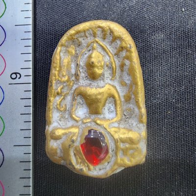 พระซุ้มกอเนื้อชินทอง (สินธพ) เม็ดพระธาตุ กรุดอยไซ