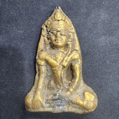 พระยอดขุนพลเนื้อดิน กรุดอยไซ