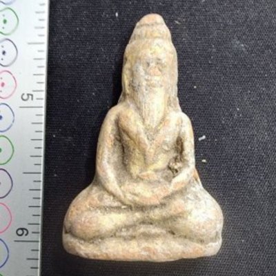 พระฤาษีเนื้อดิน กรุดอยไซ