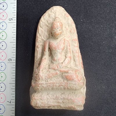 พระรอดหลวงเนื้อดิน (มีกริ่ง) กรุดอยไซ