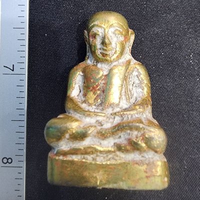 พระหลวงพ่อเงินเนื้อชินทอง กรุดอยไซ