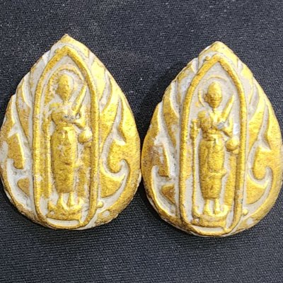 พระสีวลีเนื้อชินทอง เม็ดพระธาตุ (สินธพ) กรุดอยไซ