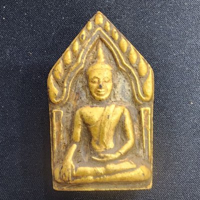 พระยอดขุนพลหลังนางกวักเนื้อดิน กรุดอยไซ