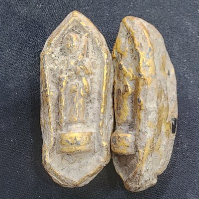 พระสีวลีบนเหล็กไหล กรุดอยไซ