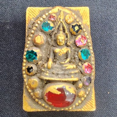พระซุ้มกอหลังพระพุทธชินราชเนื้อชินทอง เม็ดพระธาตุ กรุดอยไซ