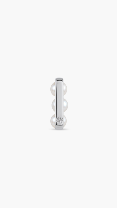 PENDANTS & CHARMS