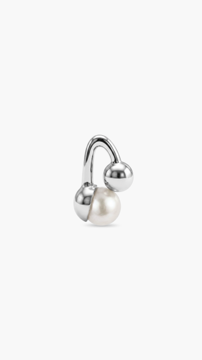 PENDANTS & CHARMS