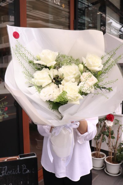 CLASSIC WHITE Bouquet