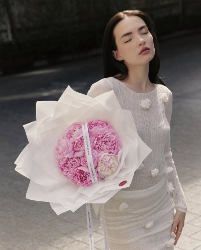 10 Peony