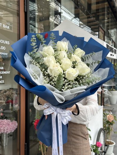 CLASSY WHITE Bouquet