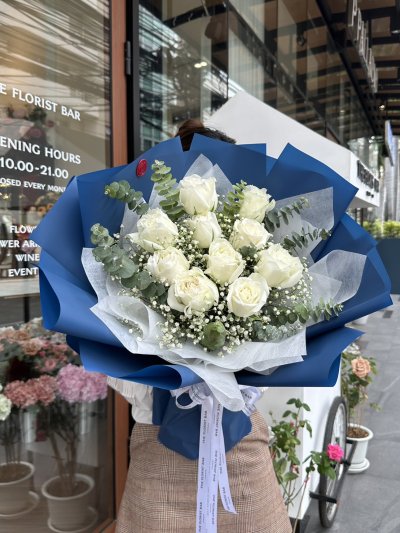 CLASSY WHITE Bouquet