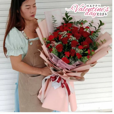 ช่อกุหลาบแดง 24 ดอก