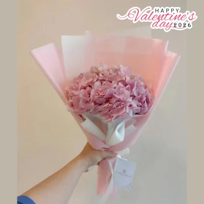 ช่อไฮเดรนเยียชมพูดอกเดี๋ยว Valentine's